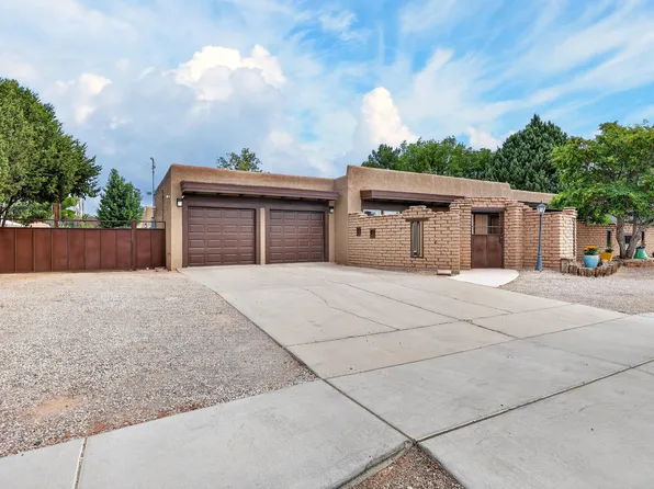 5817 Western Trl NW, Albuquerque, NM 87120