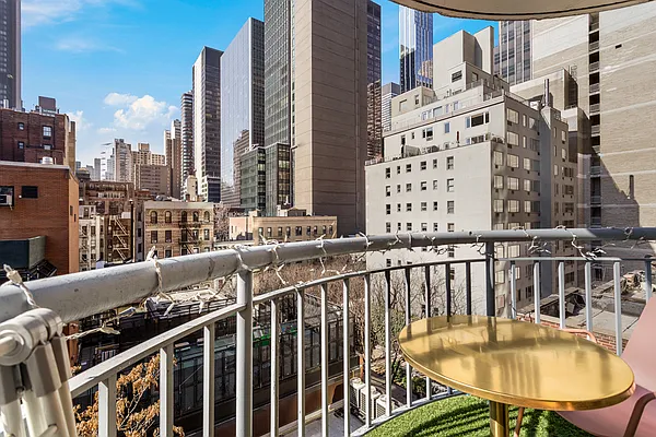 Rented by Oxford Property Group | media 25