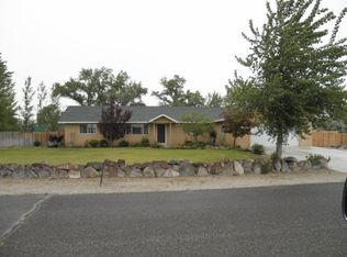 21 Lewis Ln, Fallon, NV 89406