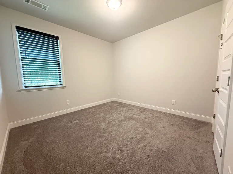 7316 Rocklin Ln — Photo 24