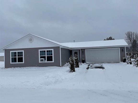 3rd image of 3577 Tanager Dr
