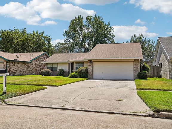 2nd image of 10219 Sand Pass Ln