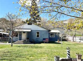 14 S Fir St, Omak, WA 98841