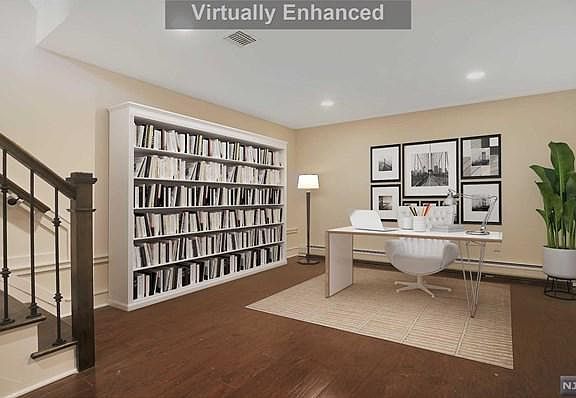 4th image of 1538 River Rd APT 5