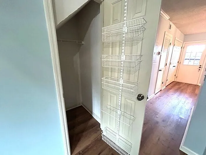 144 McMurray Cir #144 — Photo 4