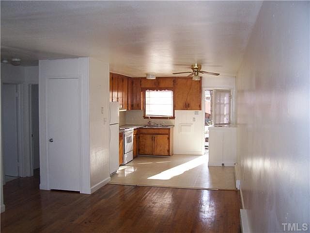 2nd image of 322 Webster St