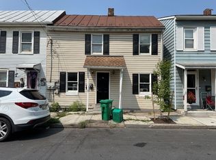 406 N West St #1, Carlisle, PA