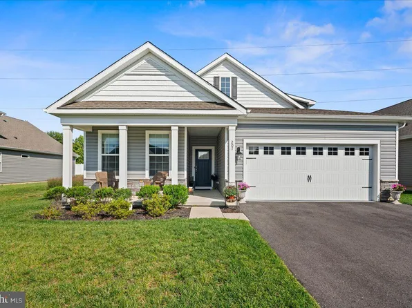 207 Congressional Ct, Moorestown, NJ 08057