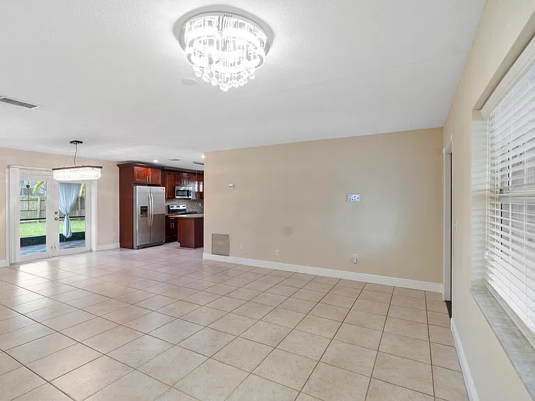 4784 Alfresco St — Photo 4