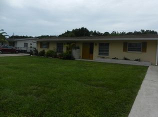 448 Briarwood Rd, Venice, FL 34293