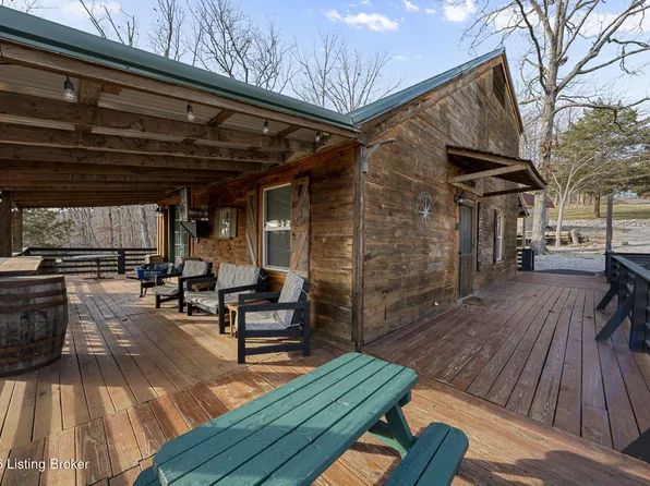 11 Arrowhead Dr, Cub Run, KY 42729