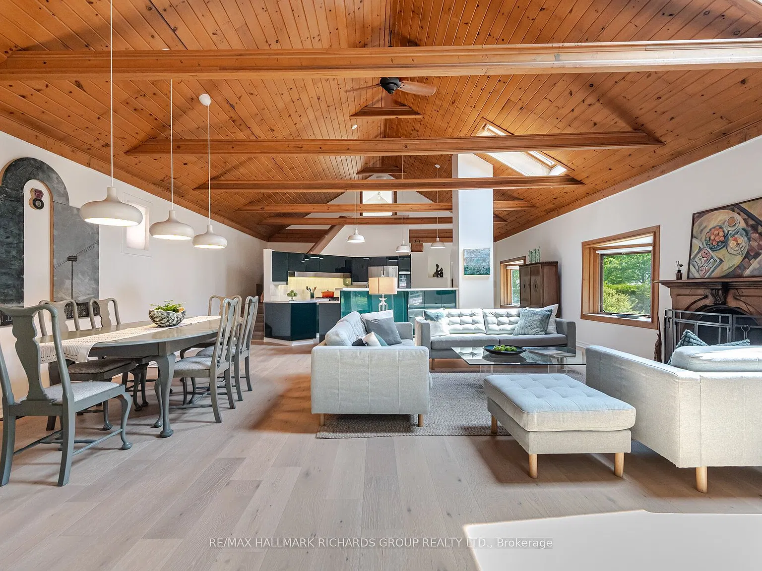 3 bed, $7,995 — Photo 4