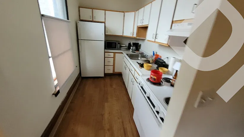 1 bed, 1000 sqft, $900 — Photo 2
