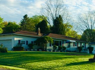 288 Mount Pleasant St NW, Clinton, OH 44216