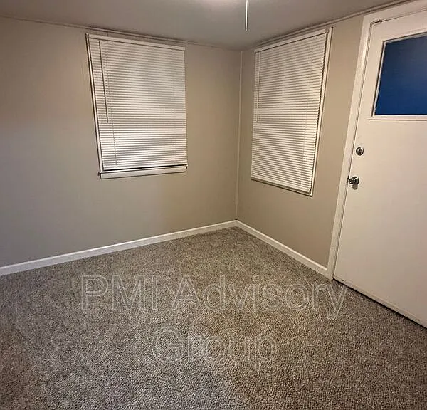 3365 SE Girard St — Photo 6