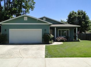 363 SW L St, Grants Pass, OR 97526