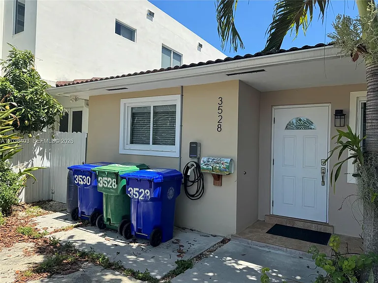 3528 SW 25th Ter #3528 — Photo 20