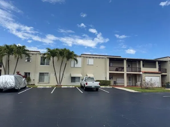 2601 Boundbrook Boulevard #104, West Palm Beach, FL 33406