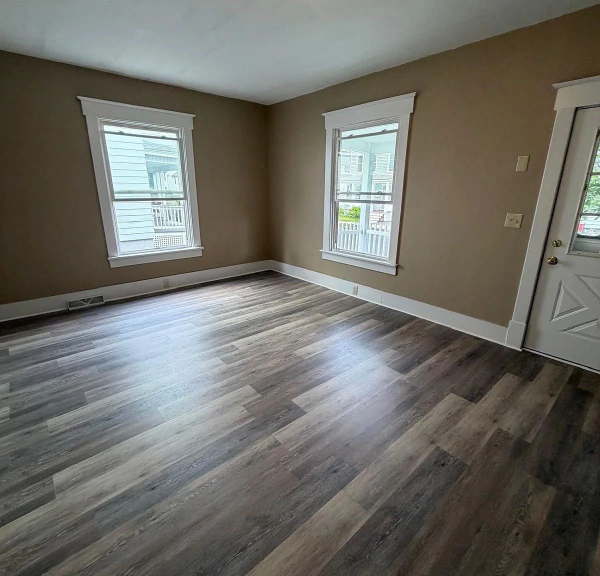 2 bed, 1108 sqft, $1,100 — Photo 4