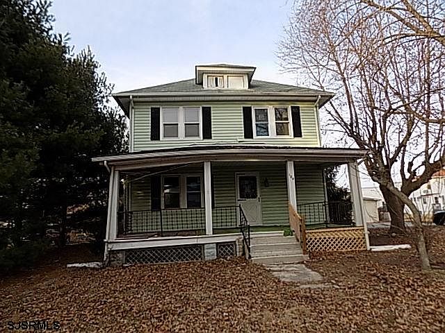 1st image of 104 W Pacific Ave