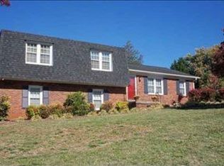 304 Strawberry Ln, Anderson, SC 29625