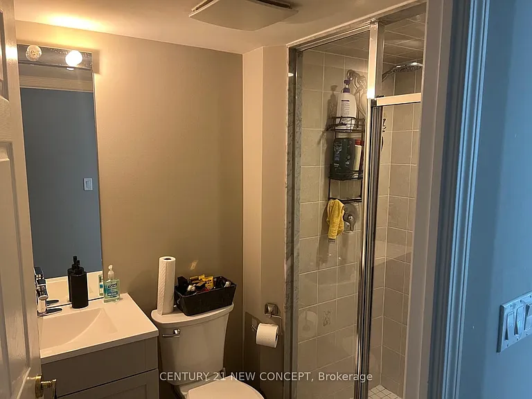 18 Spring Garden Ave #2810 — Photo 12