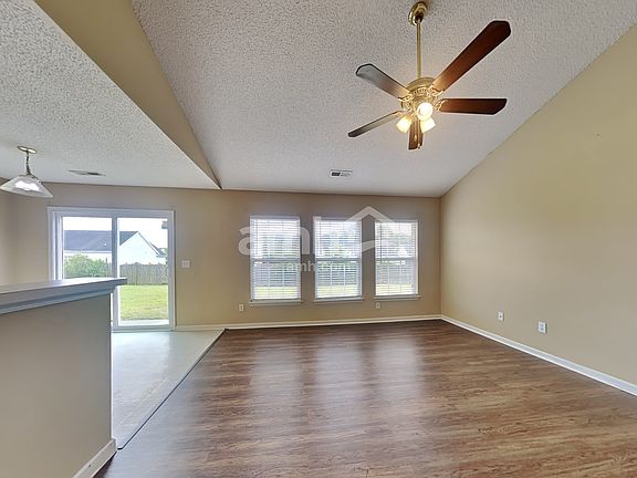 5th image of 5023 Holdsworth Dr