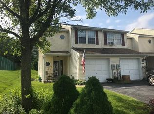 526 W Valley View Ave, Hackettstown, NJ 07840