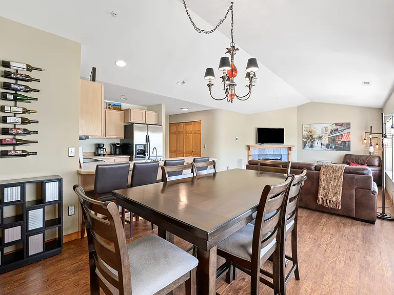 808 W Manson Rd #C303 — Photo 17