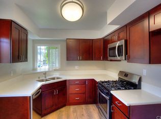1743 N Edgemont St APT 1, Los Angeles, CA 90027