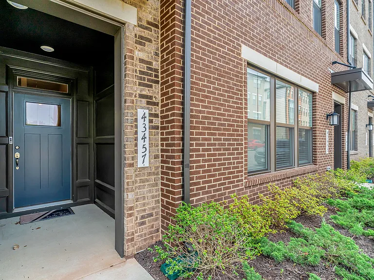 43457 Stonewood Crossing Ter — Photo 4