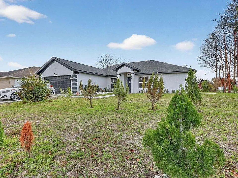 1574 SW Fresno Rd