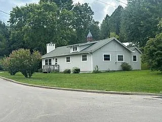 5 Quarry Rd — Photo 1