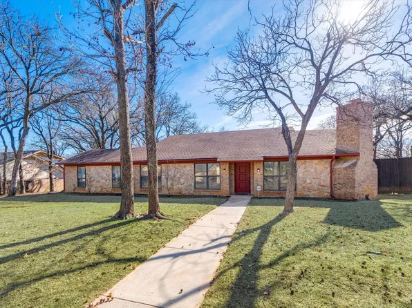 417 Live Oak Dr, Colleyville, TX 76034