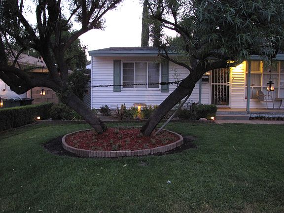 3rd image of 2086 Crestview Ave