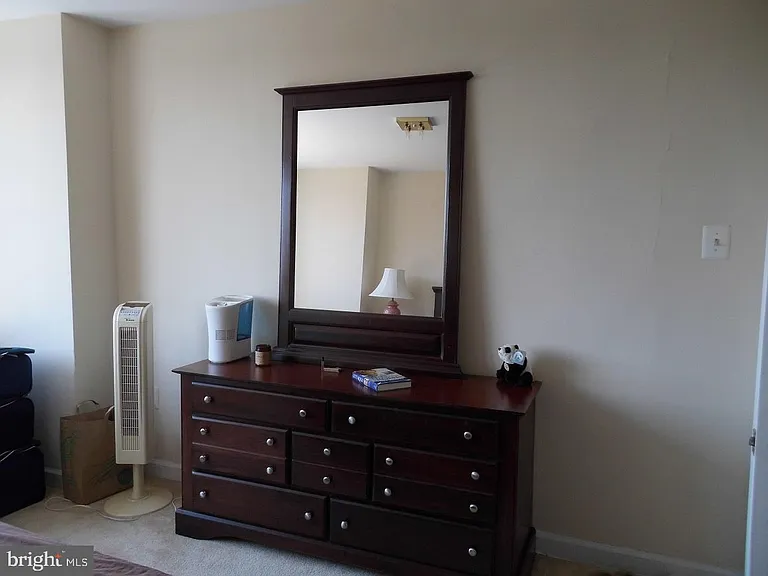 1011 Arlington Blvd #1032 — Photo 8