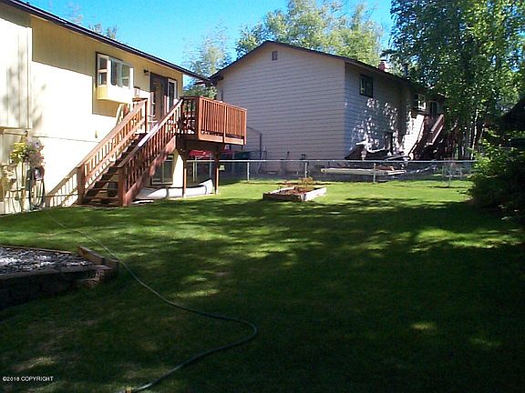 4th image of 17958 Meadow Creek Dr