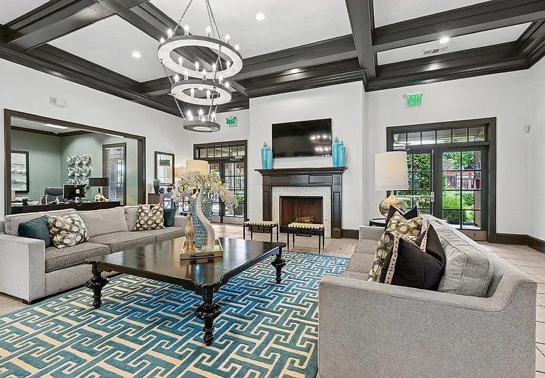 Indigo Pointe — Photo 10