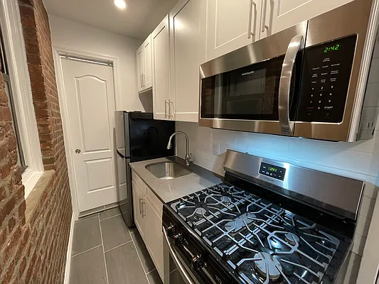 Rented by CNYC Apartments | media 13