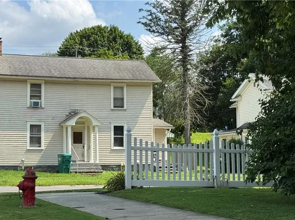 801 Purdum St, East Brady, PA 16028