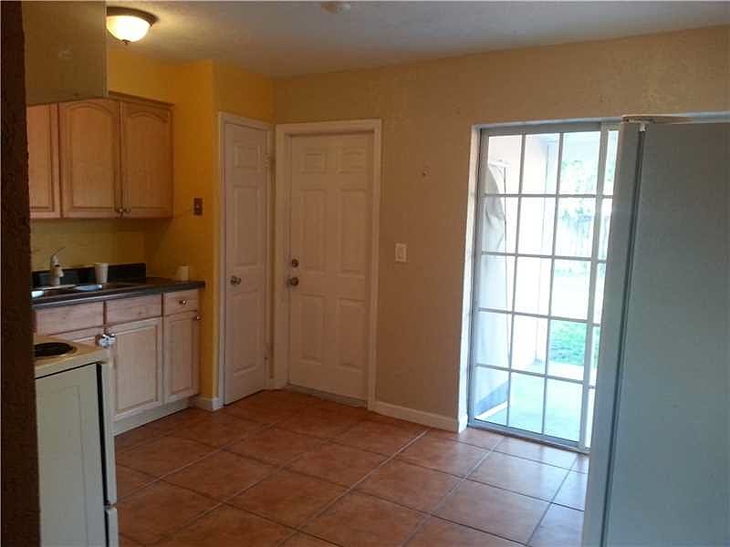 1st image of 9439 SW 52nd Ct