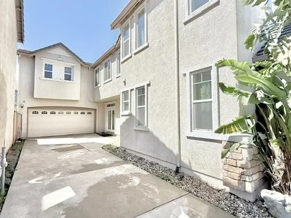 188 Thomsen Rd, Lathrop, CA 95330