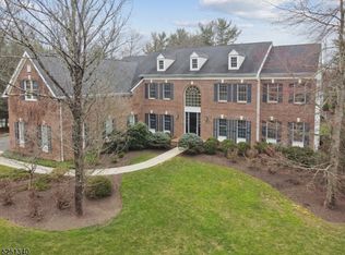 2 Canterbury Way, Basking Ridge, NJ 07920