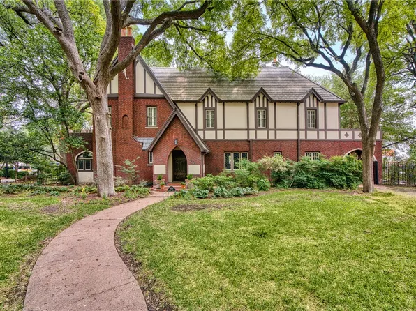 2828 Austin Ave, Waco, TX 76710