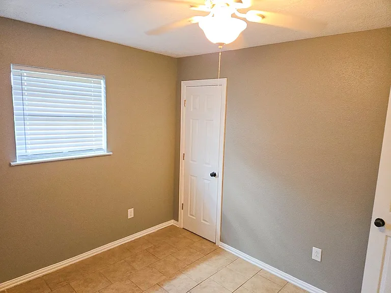 5140 Minnie Ave — Photo 10