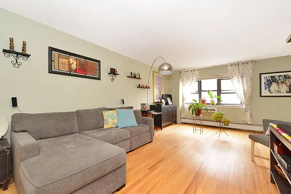 Sold by Keller Williams Realty Landmark | media 3