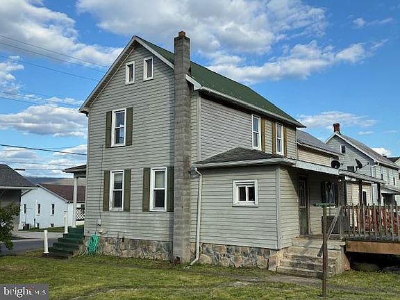 4th image of this home