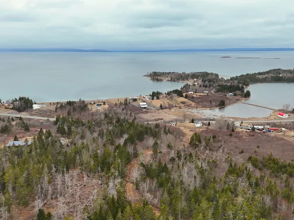 Highway 4, Red Islands, NS B0E 3B0