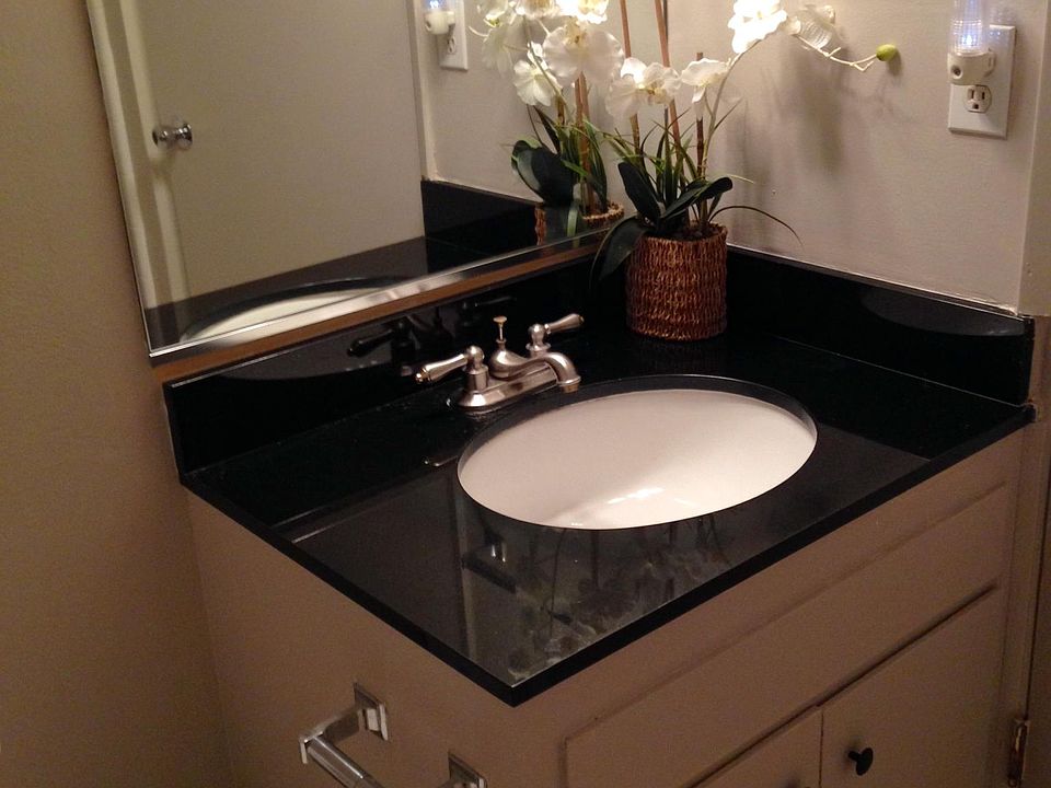 Bathroom: With Tub & Shower