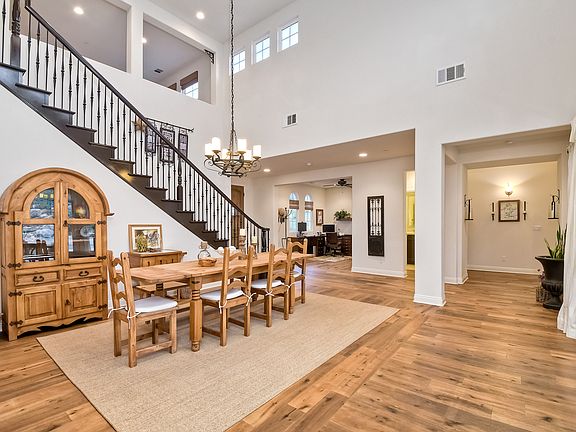 5th image of 16612 Quietwood Ln
